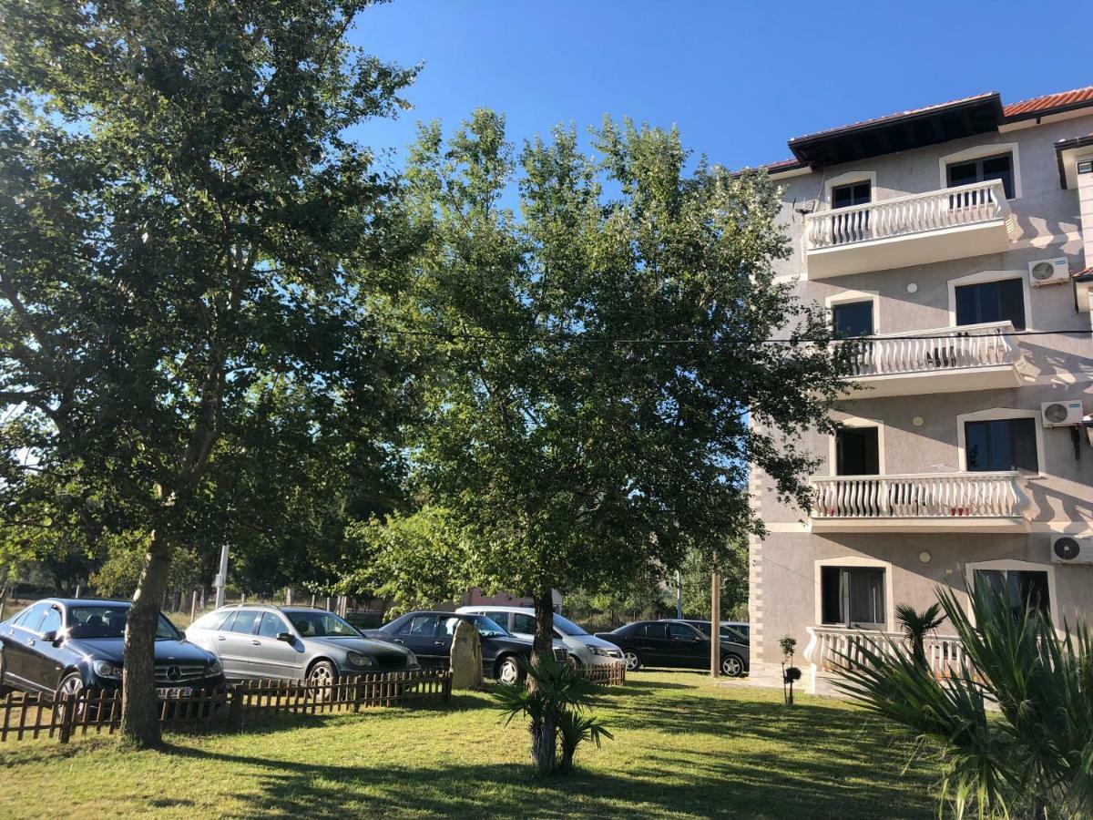 Apartment Sun Roll Baks-Rrjoll Экстерьер фото